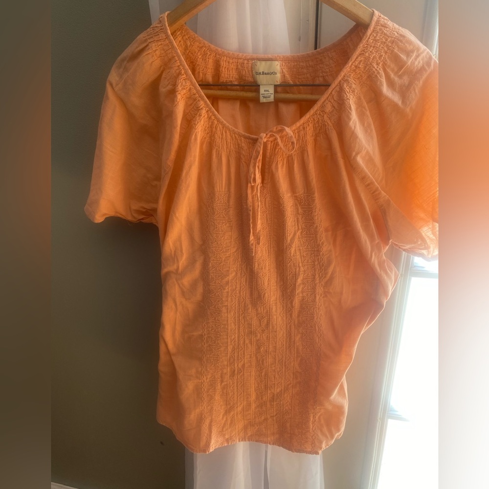 G.H. Bass & Co orange, embroidered detail, peasant style, spring/summer top, 2x